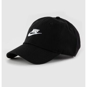 NIKE Club Strapback Hat